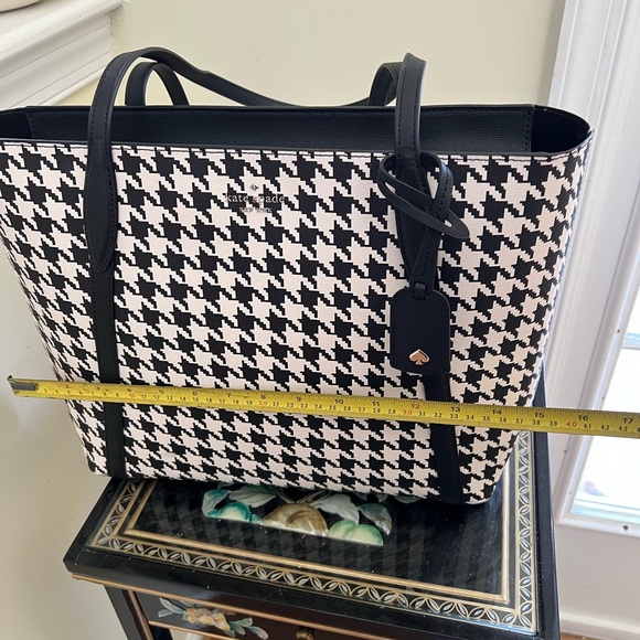 NWT Kate Spade K9148 Cara Large Tote Shoulder Bag in Houndstooth Print - Picture 8 of 9
